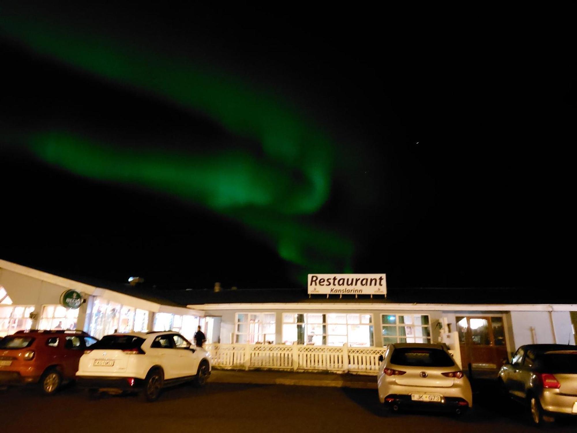 Kanslarinn Hostel Hella Exteriör bild